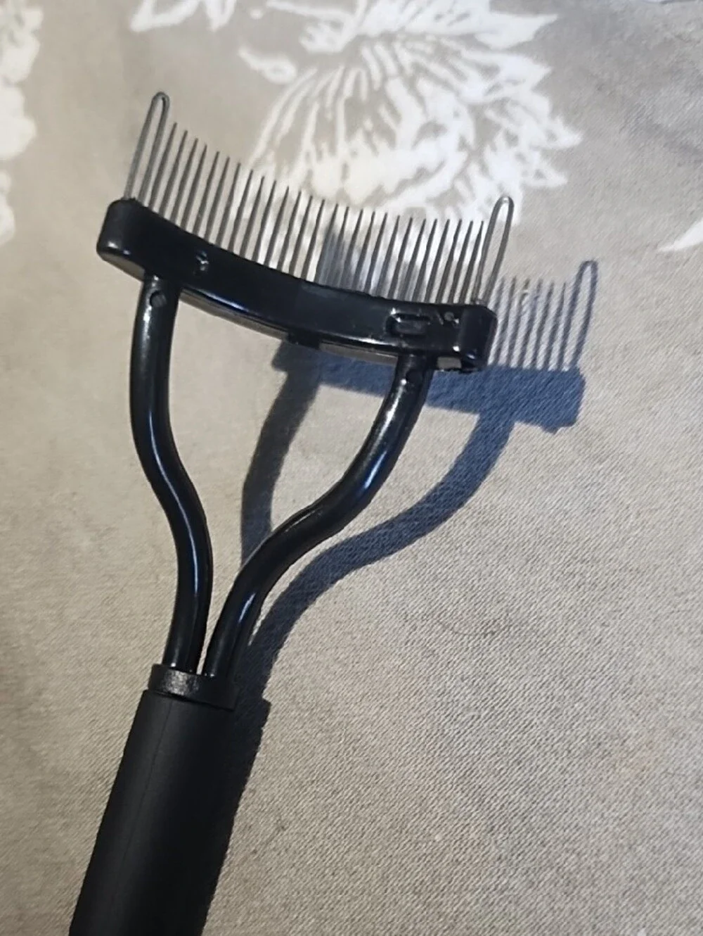 MAC Cosmetics Black Eyeliner & Black Lash Curler Set
